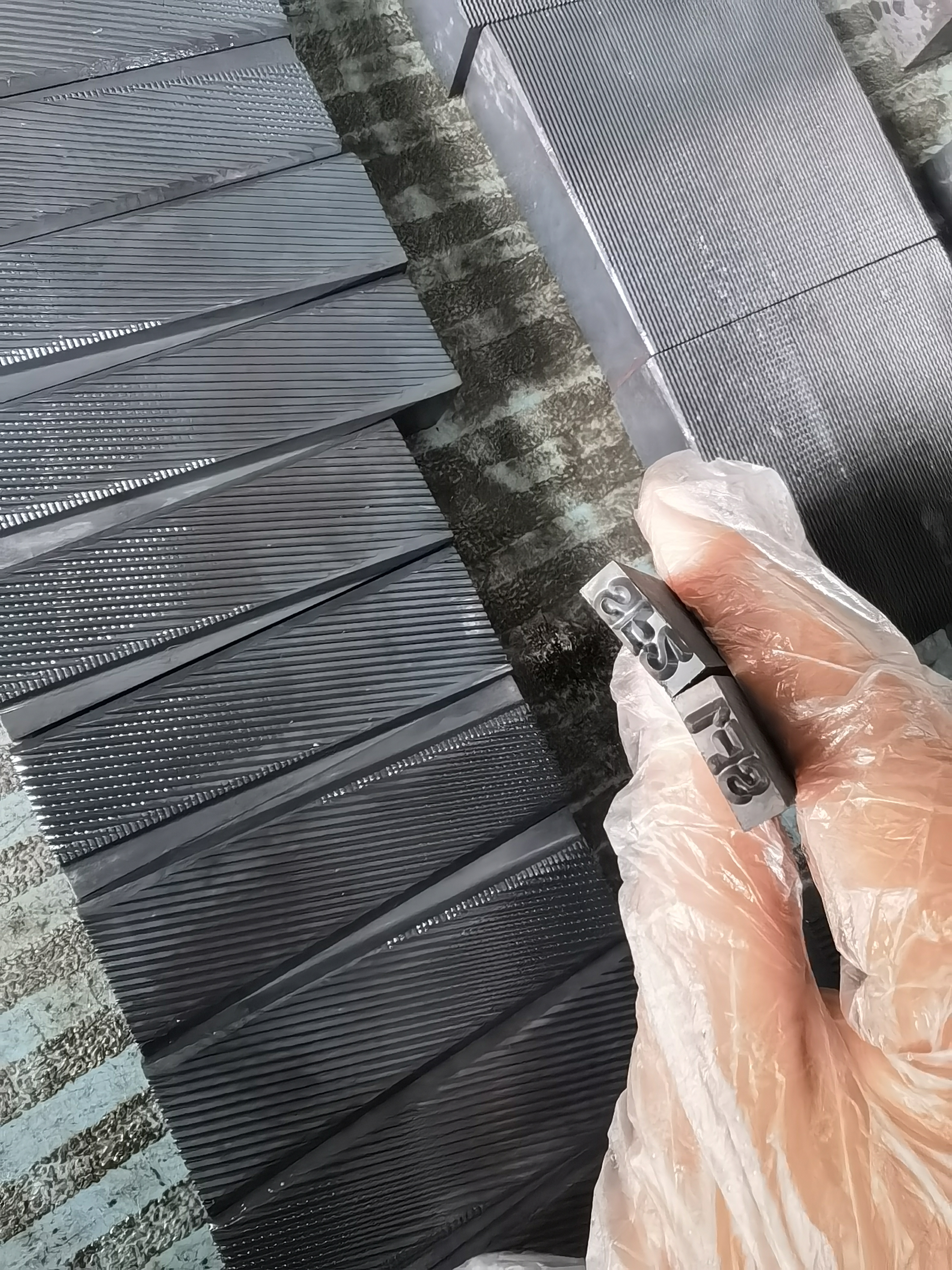 Factory Customized High Quality Tungsten Carbide Thread Rolling Plate for Screw